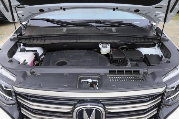 長安CS95配置差異解讀，推薦中配，比高配的價效比高