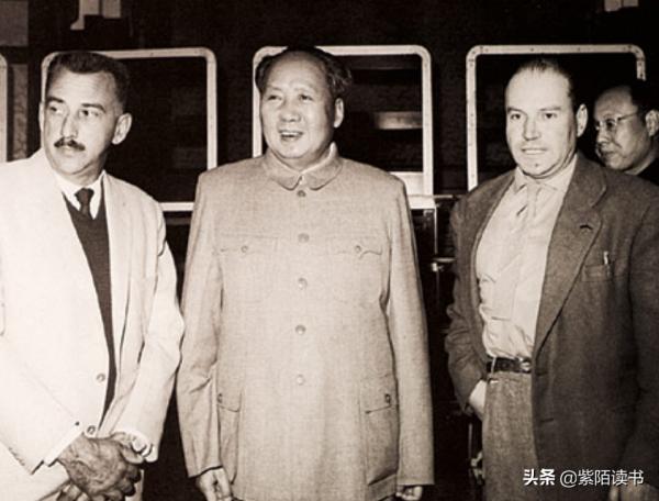 1949年，田家英從紙簍裡撿了一首詩，14年後毛澤東竟把它收入詩集