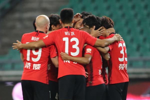 同樣是3412陣型，效果迥異，山東泰山、北京國安交了不同的答卷