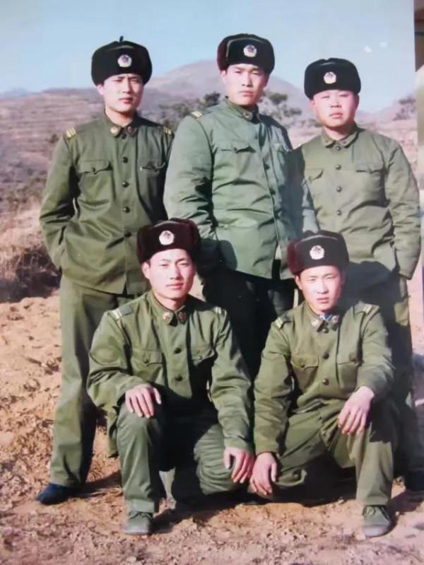 偵察連炊事班老兵，憑一手好饅頭進了供電局並轉正