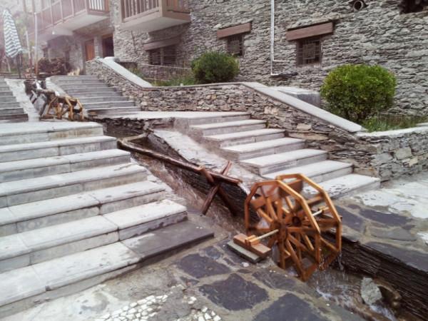 揭秘一個神秘而古樸的東方古堡…