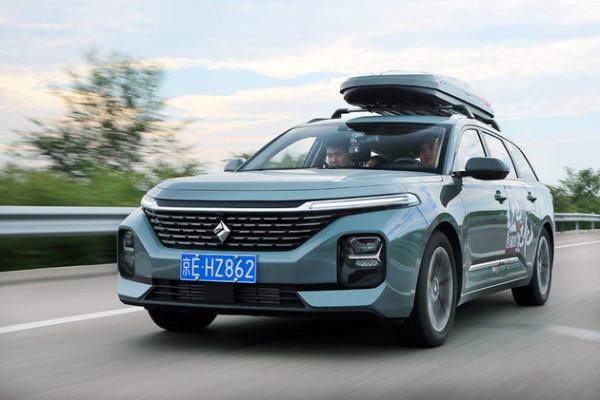 體驗寶駿Valli後我好想做回年輕人 想要的一切它都有了