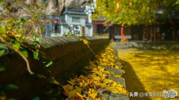 國內秋韻最濃的幾個地方,有山有水有古村落,哪一處你最中意? 國內秋韻最濃的幾個地方,有山有水有古村落,哪一處你最中意?