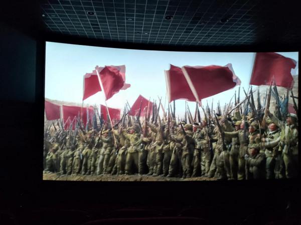 觀長津湖戰役有感 觀長津湖戰役有感