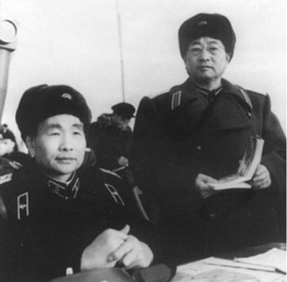 1953年,中國用68噸黃金,從蘇聯買回4艘退役軍艦,是賺還是賠? 1953年,中國用68噸黃金,從蘇聯買回4艘退役軍艦,是賺還是賠?