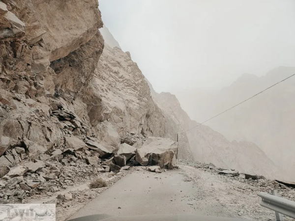 美玉新疆-塔莎古道，驚魂12小時