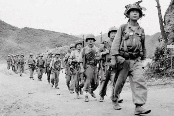 林彪手握4大主力軍,哪支主力軍最厲害?從援朝戰績得出答案 林彪手握4大主力軍,哪支主力軍最厲害?從援朝戰績得出答案