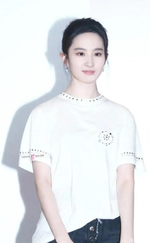 劉亦菲 是你的白月光嗎？