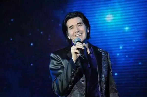 至今未婚的8位人氣男星,個個都是男神,最大66歲,最小39歲 至今未婚的8位人氣男星,個個都是男神,最大66歲,最小39歲