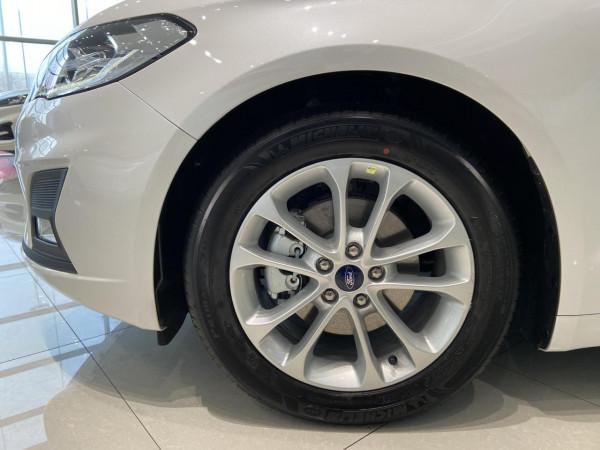 探店實拍福特蒙迪歐,操控出色的合資B級車!值得入手嗎? 探店實拍福特蒙迪歐,操控出色的合資B級車!值得入手嗎?