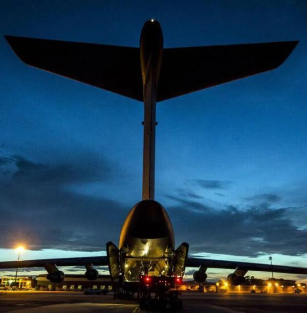C-5“銀河”運輸機圖集（270圖）