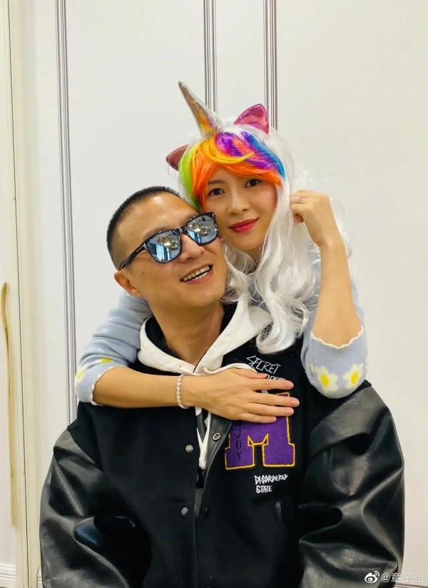 章子怡一家過萬聖節！小蘋果高顏值豔壓後媽，郭富城把方媛寵上天