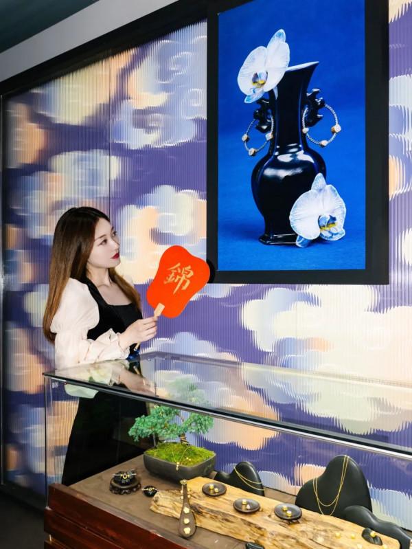 這樣的“酷金國潮”,有誰不愛? 這樣的“酷金國潮”,有誰不愛?