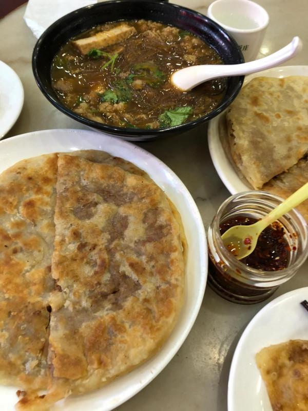 活著自在，吃的香