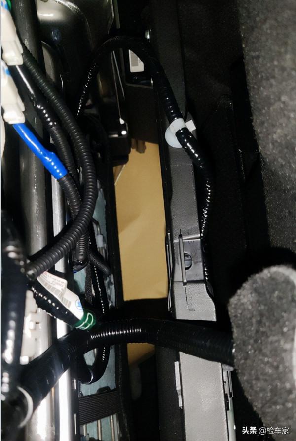 24萬買的本田皓影新車，還沒出4S店，儀表故障燈全亮，車主：退車