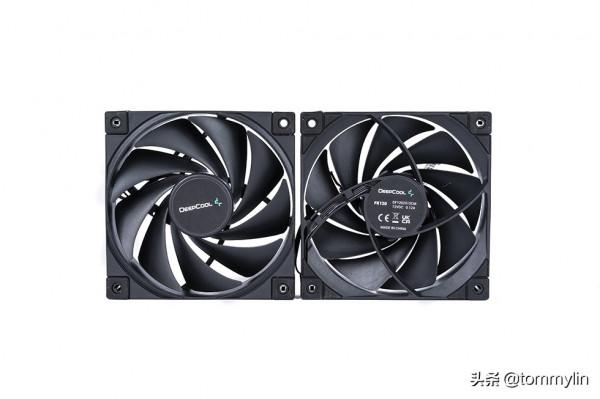 風冷執行者 - Fractal Design Torrent Compact 裝機展示