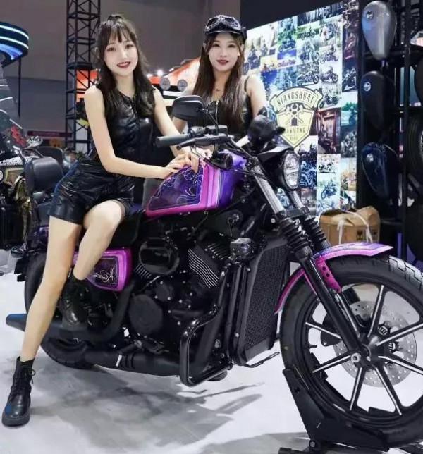 36800元的國產哈雷硬漢883巡航 36800元的國產哈雷硬漢883巡航