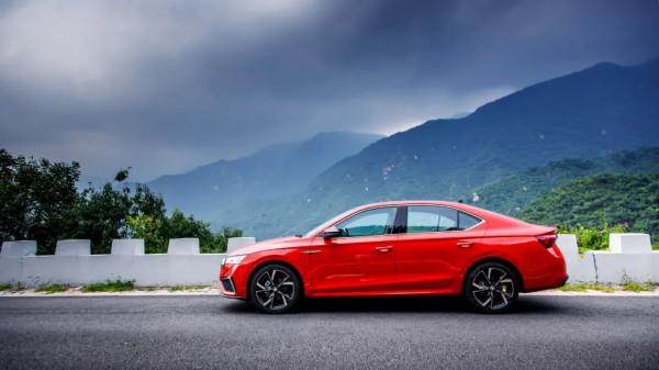 讓“德味兒”更親民 試駕斯柯達明銳PRO 讓“德味兒”更親民 試駕斯柯達明銳PRO