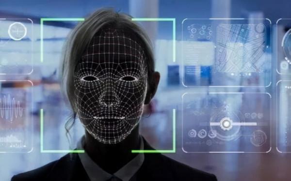 “看到小鵬汽車的門店，請繞著走……”