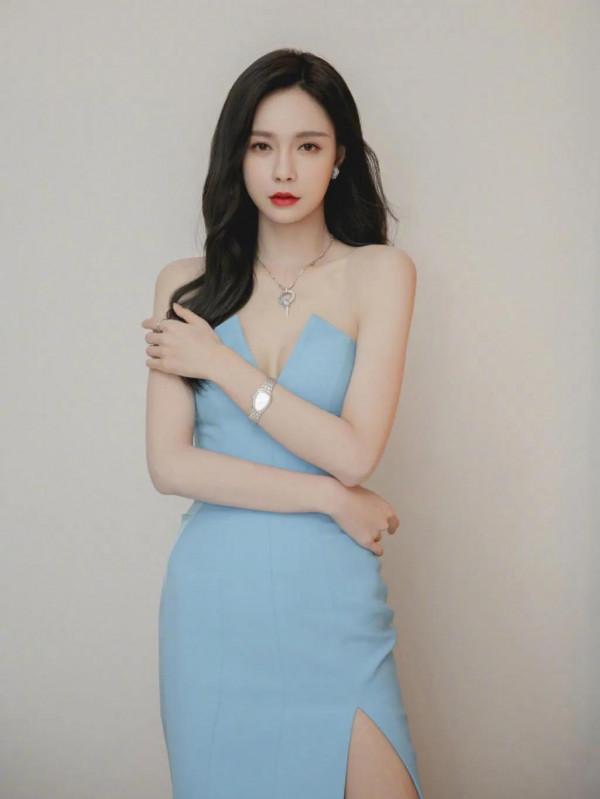 沈夢辰美圖集｜宋小寶說太開心了，終於找到一個比我還黑的女明星