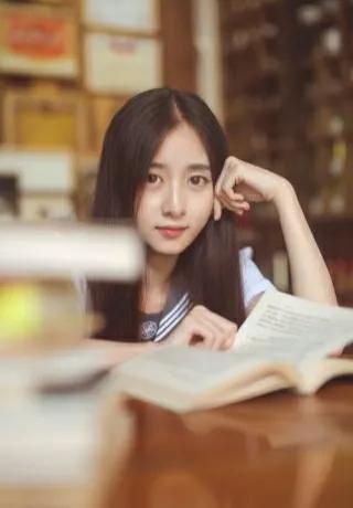 我愛翻書聞書香