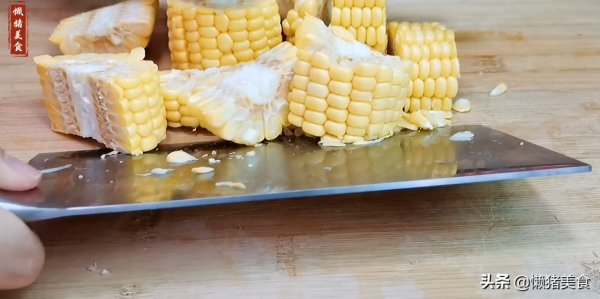 脾胃不好的人彆著急,常喝這道湯,健脾養胃,身體更健康 脾胃不好的人彆著急,常喝這道湯,健脾養胃,身體更健康