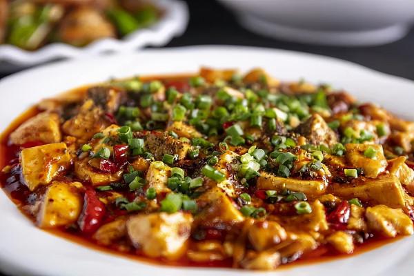 大雪霏霏、美食相伴!冬日最念念不忘的這一口,溫暖又治癒 大雪霏霏、美食相伴!冬日最念念不忘的這一口,溫暖又治癒