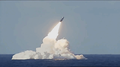 中國核彈威脅全世界?外交部駁斥:美國實際擁有的核彈高達5500枚 中國核彈威脅全世界?外交部駁斥:美國實際擁有的核彈高達5500枚