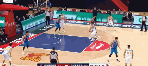 沈梓捷18+4全隊六人得分上雙 深圳19分大勝四川 沈梓捷18+4全隊六人得分上雙 深圳19分大勝四川