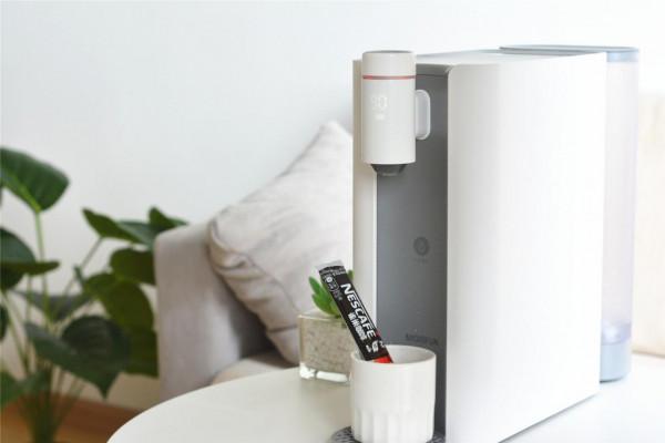 體驗魔凡淨飲一體機:喝一天大約3毛錢,樓下水站表示要失業了 體驗魔凡淨飲一體機:喝一天大約3毛錢,樓下水站表示要失業了