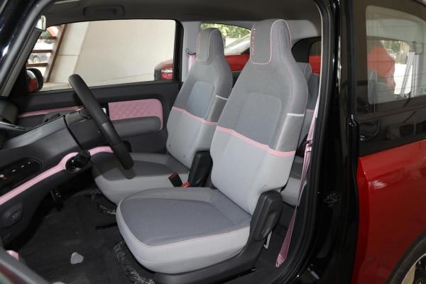 詳解寶駿E300，顏值、配置都不錯，但價格有點小貴，6.48萬起