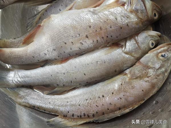 天冷了，這樣燉一鍋真香啊，全家老人孩子都愛吃，暖心暖胃真舒服