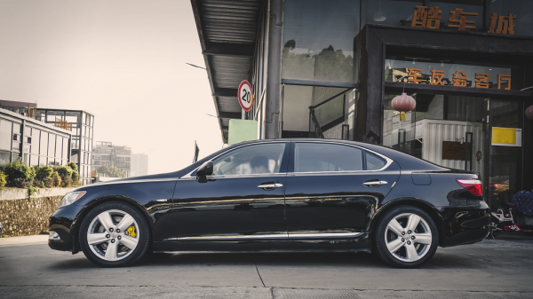 TEI官方案例，雷克薩斯LS460升級TEI Racing S60高效能剎車套件