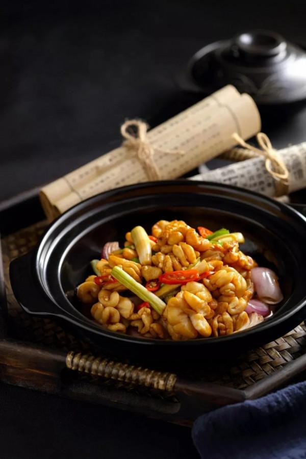 山東知名魯菜品牌“漁家燈火”,54款大眾風味菜式賞析 山東知名魯菜品牌“漁家燈火”,54款大眾風味菜式賞析