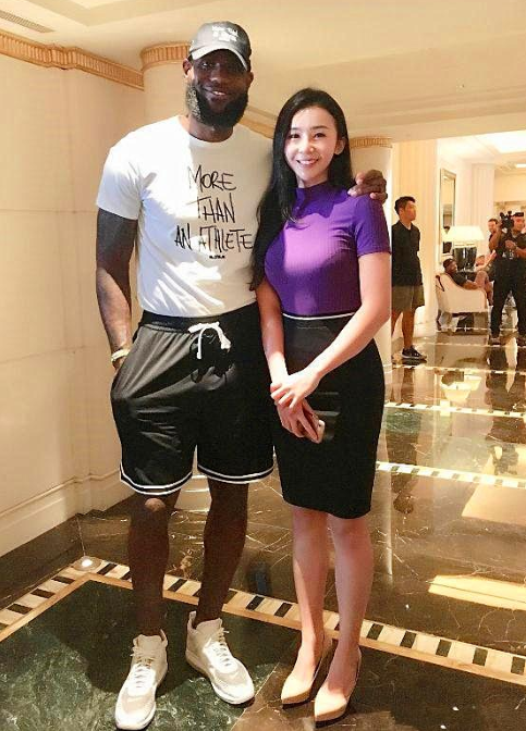 韋德：如果詹姆斯停止傳球，一味單幹，他至少也有7個得分王了