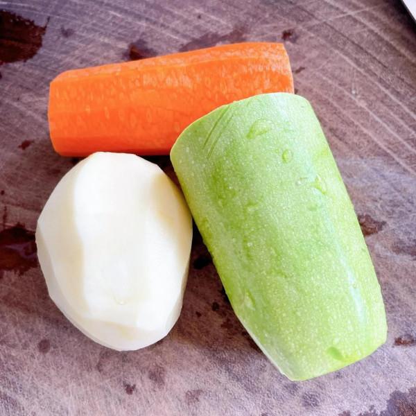 小吃糕點-蔬菜雞蛋餅 小吃糕點-蔬菜雞蛋餅