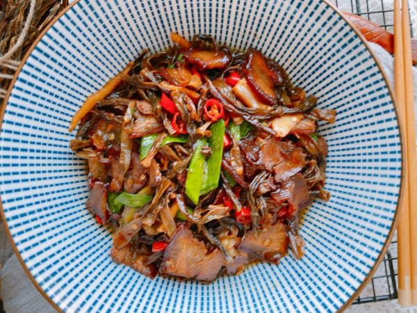 冬天必吃的豇豆乾,這樣做油潤卻不油膩,軟糯中有點嚼勁,超下飯 冬天必吃的豇豆乾,這樣做油潤卻不油膩,軟糯中有點嚼勁,超下飯