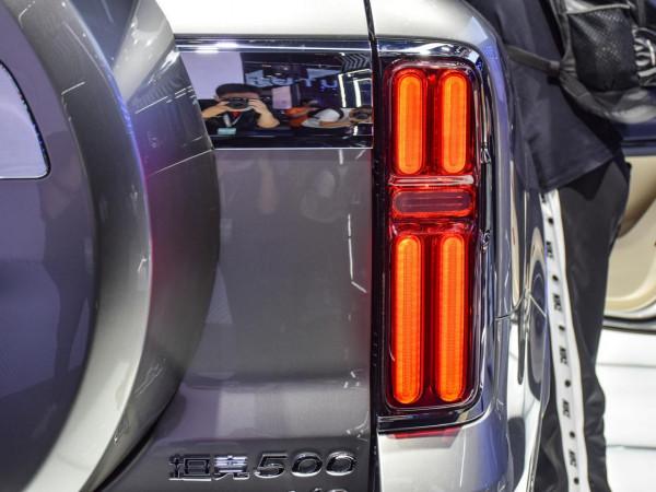 2&period;0T混動系統 油耗更低！坦克500 HEV曝光！價格也將下降？