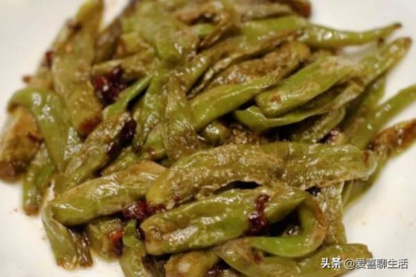 秋高氣爽，這5種食材不拿來曬乾可惜了，囤起來冬天燉肉吃太香了