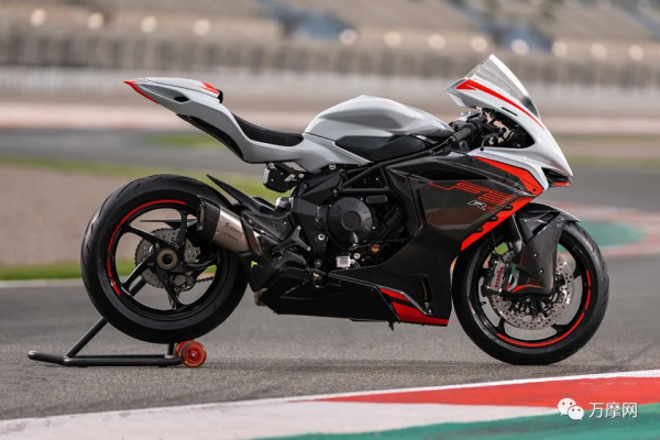 2022款 MV AGUSTA F3 RR 這次玩起了定風翼