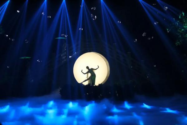 潑水狂歡,夢幻演出,痴狂電音,玩一天都不夠!杭州旅行必打卡 潑水狂歡,夢幻演出,痴狂電音,玩一天都不夠!杭州旅行必打卡