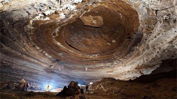 蘇聯向地下挖到一萬米後，究竟看到了什麼，讓他們緊急叫停