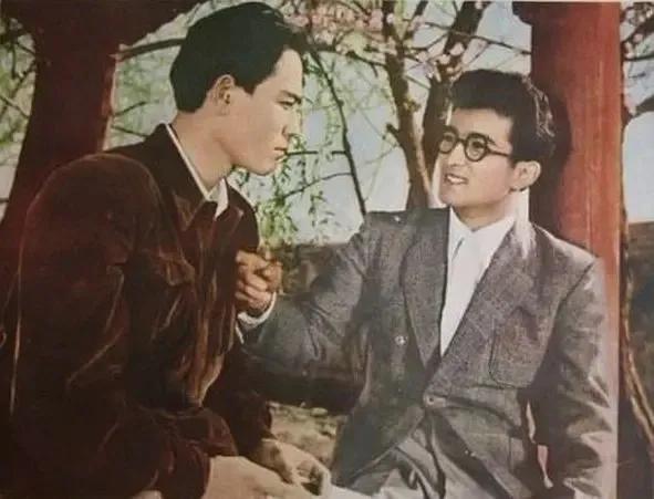 老電影（0472）《遠方星火》新疆電影製片廠（1961）電影劇照欣賞