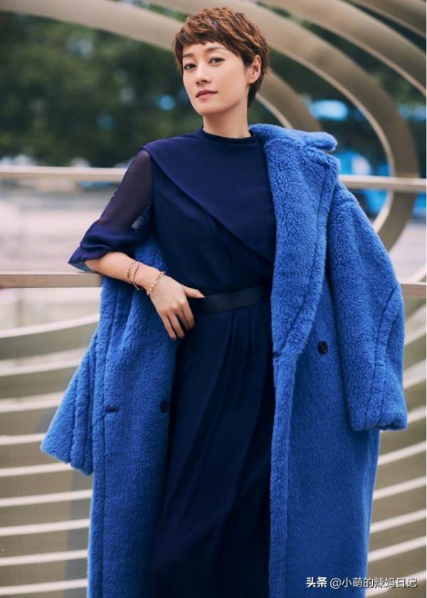 40、50歲的女人，儘量別穿“藏藍色”！多穿這些“氣質色”，更美