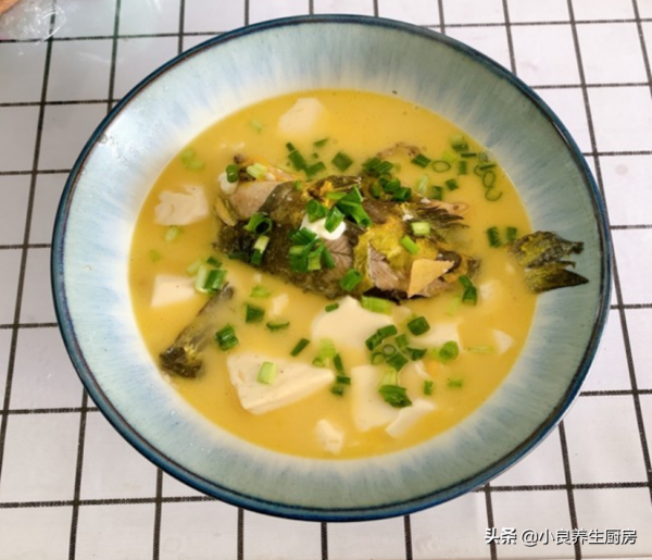 初冬到,遇到這魚別手軟,我家隔2天吃一回,肉肥刺少湯汁鮮 初冬到,遇到這魚別手軟,我家隔2天吃一回,肉肥刺少湯汁鮮