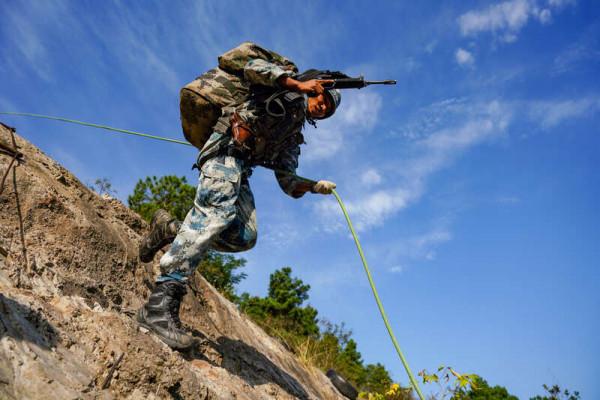 我們是空軍“獵人” 我們是空軍“獵人”