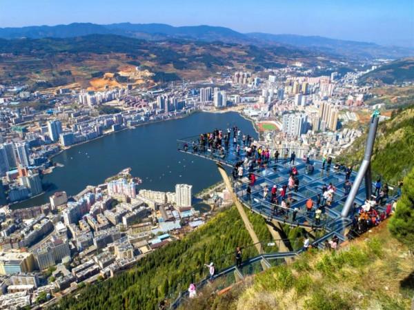 中國價效比最高的4個養老城市，冬天避寒，夏天避暑，房價還便宜