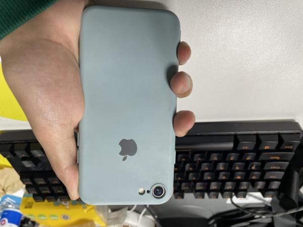 iPhone7 2021年使用體驗,卡頓、發熱、續航尿崩這還能忍? iPhone7 2021年使用體驗,卡頓、發熱、續航尿崩這還能忍?