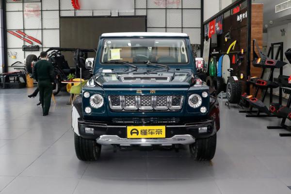 北京BJ80自動珠峰版，售39.8萬元，高1985毫米，駕駛視野開闊