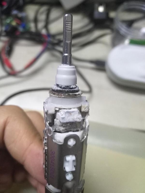 飛利浦HX9336電動牙刷維修翻車記，還能修好嗎？